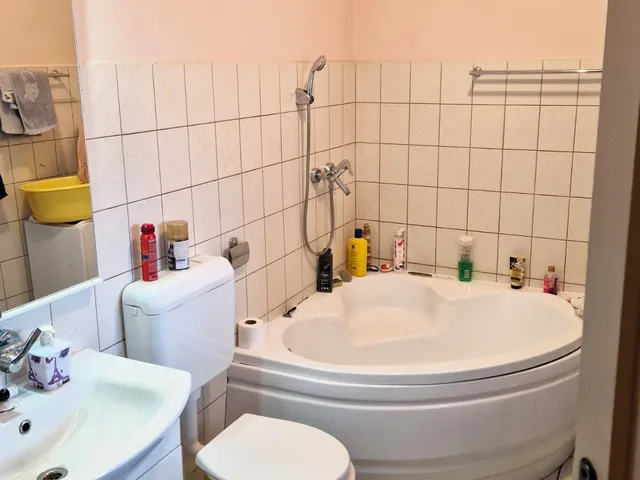 Eladó ház Várpalota, Alsóinkám 90 nm