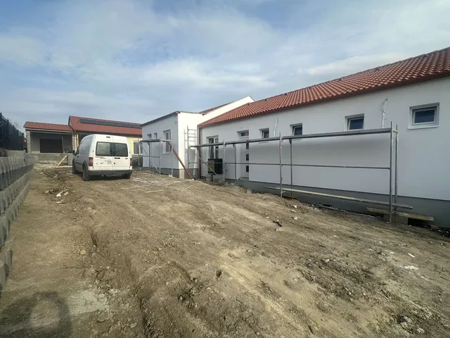 Eladó ház Várpalota, Ady lakótelep, Weöres Sándor út 62 nm