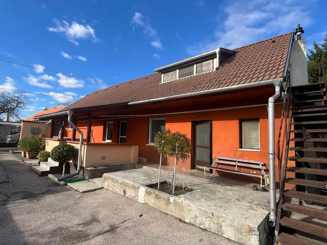 Eladó ház Várpalota, Kismező, Csernyei utca 65 nm