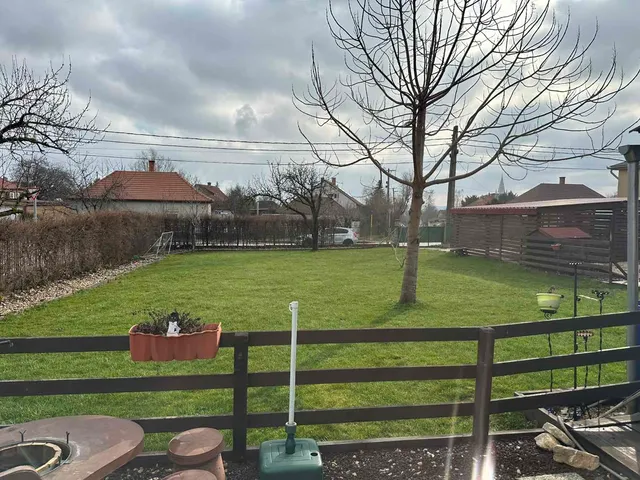 Eladó ház Pétfürdő, Katona József 110 nm