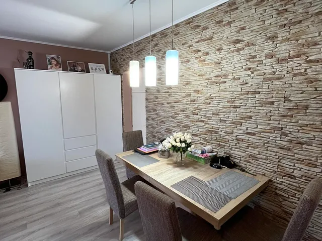 Eladó lakás Várpalota 69 nm