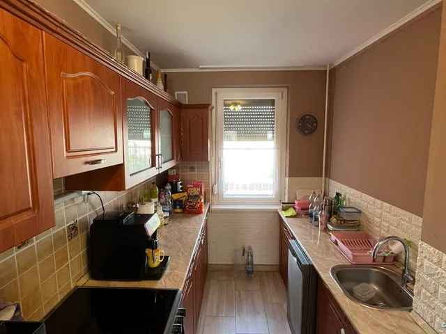 Eladó lakás Várpalota, Jókai 69 nm