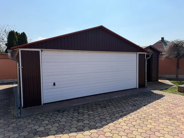 Eladó ház Várpalota, Tó 185 nm