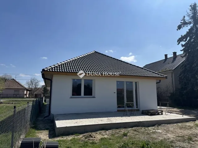 Eladó ház Hernád 114 nm