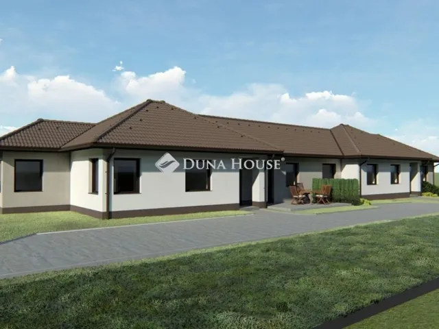 Eladó ház Dánszentmiklós 80 nm