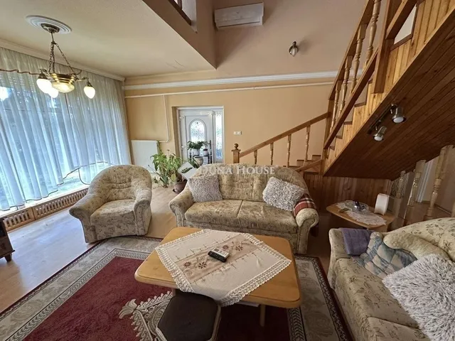 Eladó ház Albertirsa 147 nm