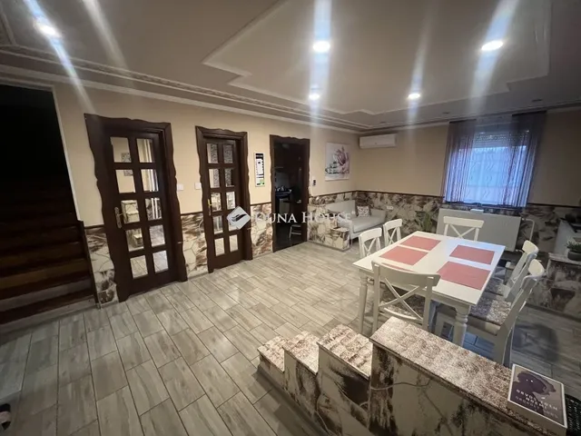 Eladó ház Tápiószentmárton 112 nm