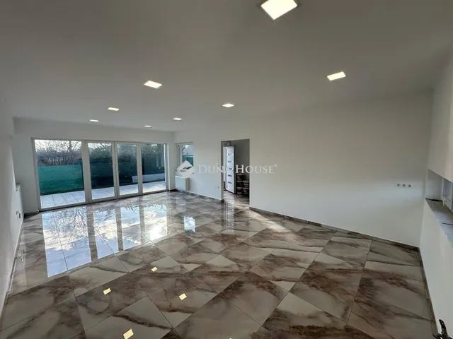 Eladó ház Albertirsa 175 nm