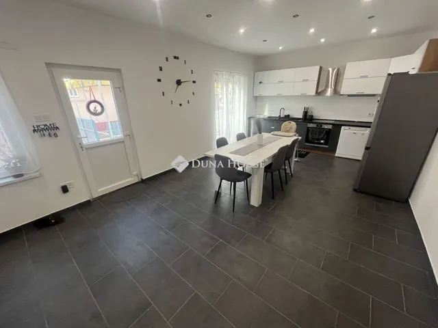 Eladó ház Cegléd 104 nm