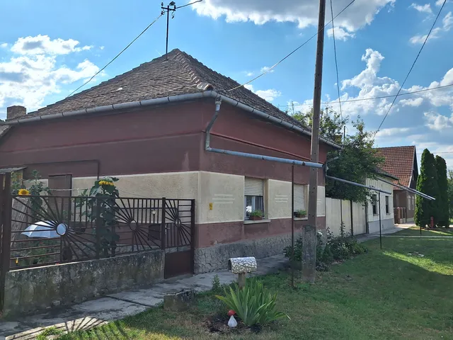 Eladó ház Nagybánhegyes 120 nm