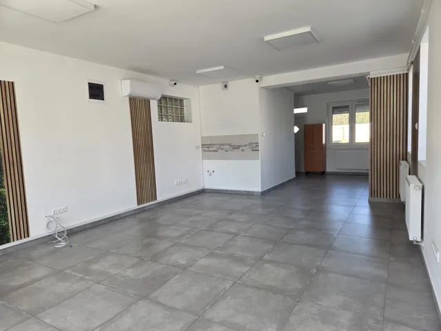 Kiadó kereskedelmi és ipari ingatlan Orosháza 48 nm