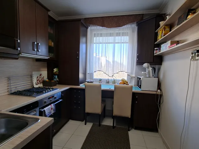 Eladó lakás Békéscsaba, Lencsési (József Attila) lakótelep 50 nm