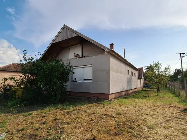 Eladó ház Orosháza 140 nm