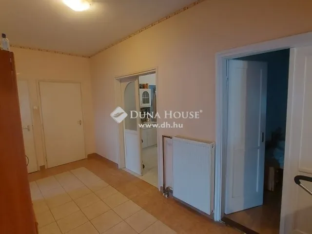 Eladó ház Tura 110 nm