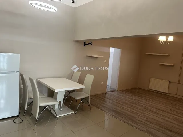 Eladó lakás Budapest XX. kerület 68 nm