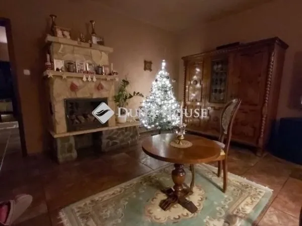 Eladó ház Vecsés 145 nm