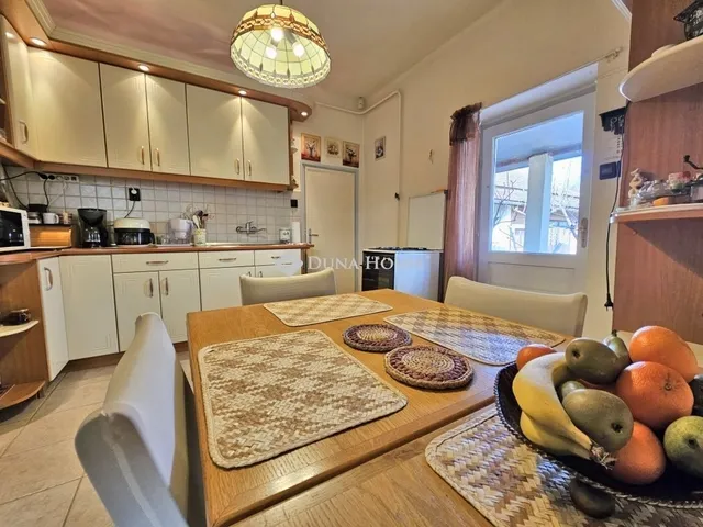 Eladó ház Vecsés 226 nm