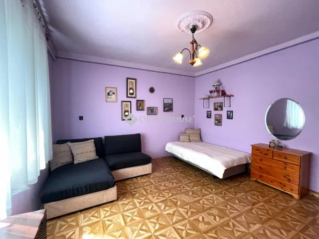 Eladó ház Vecsés 226 nm