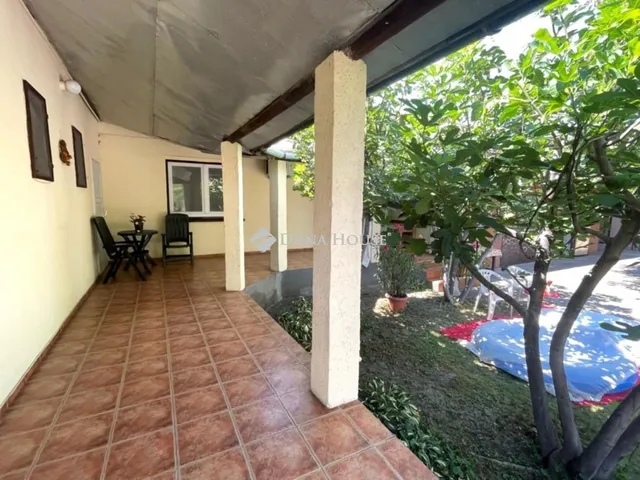 Eladó ház Vecsés 226 nm