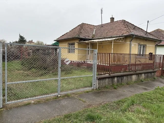 Eladó ház Vecsés 80 nm