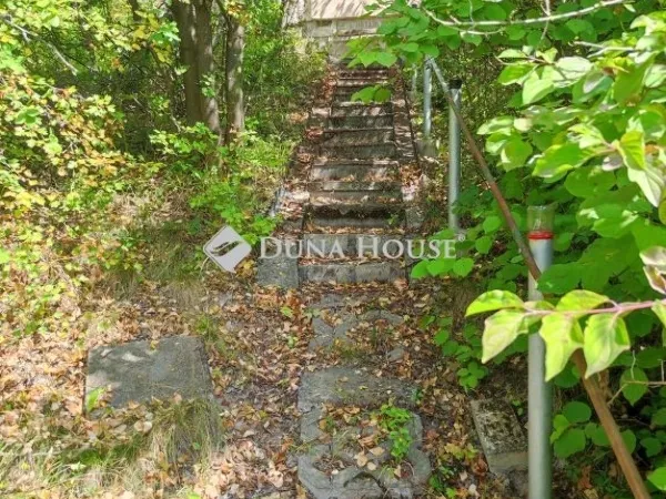 Eladó üdülő és hétvégi ház Gyermely 22 nm