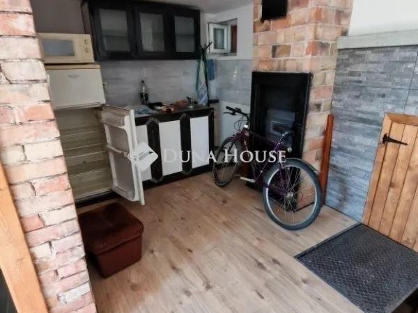 Eladó ház Monor 45 nm