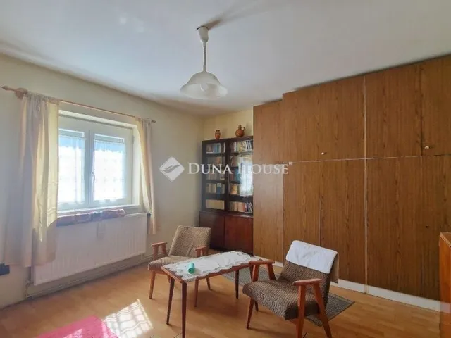 Eladó ház Tata 72 nm