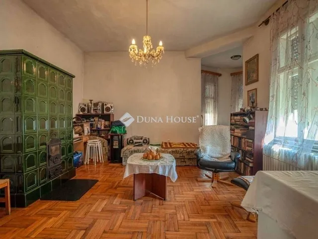 Eladó ház Budapest XX. kerület 200 nm