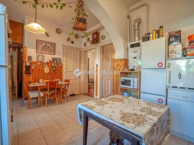 Eladó ház Budapest XX. kerület 200 nm