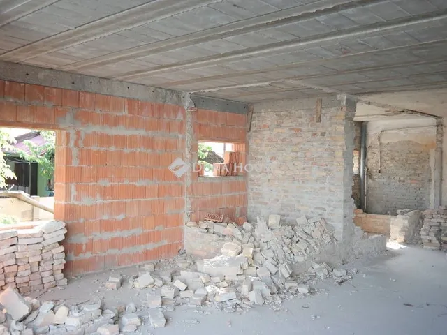 Eladó ház Budapest XX. kerület 295 nm