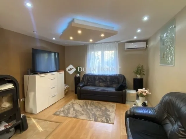 Eladó ház Budapest XVII. kerület, Strázsahegy 150 nm