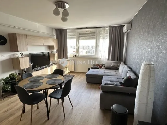 Eladó lakás Budapest XIV. kerület, Herminamező 68 nm