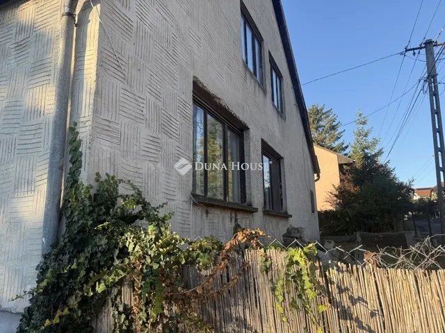 Eladó ház Pécel 150 nm