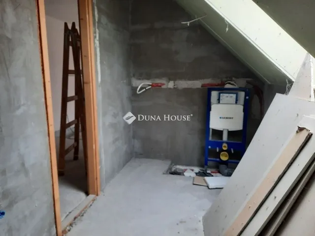 Eladó ház Budapest X. kerület, Felsőrákos 190 nm