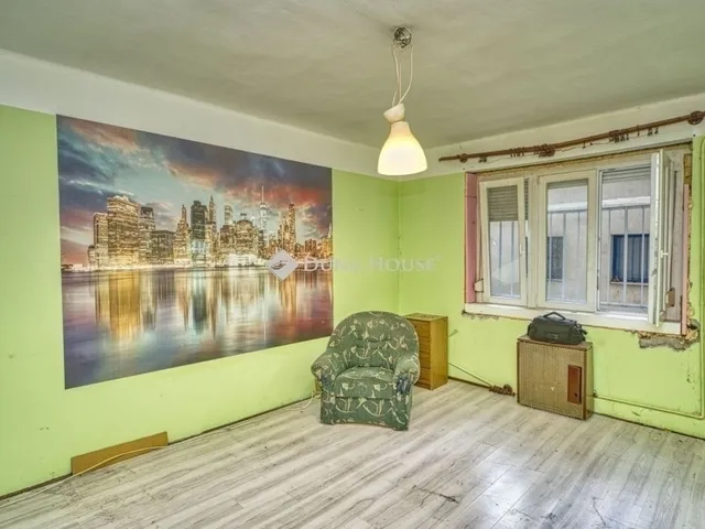 Eladó lakás Budapest XXI. kerület 33 nm