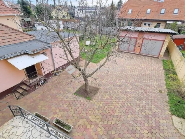 Eladó ház Budapest XVIII. kerület 180 nm