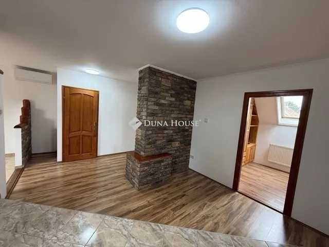 Eladó ház Maglód 183 nm