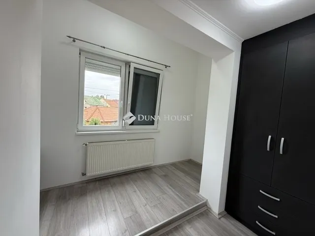 Eladó ház Maglód 183 nm