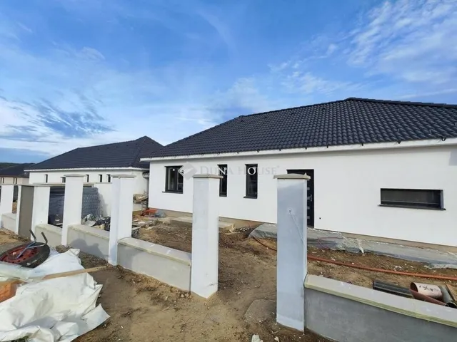 Eladó ház Kerepes 106 nm