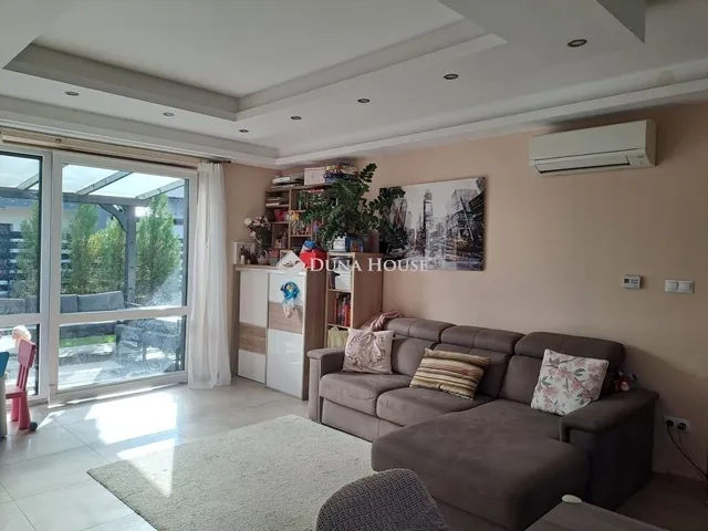 Eladó lakás Nagytarcsa 85 nm