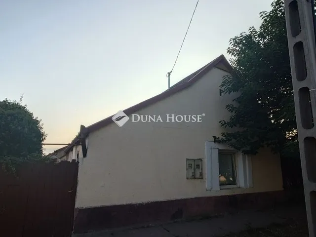 Eladó ház Monor 102 nm