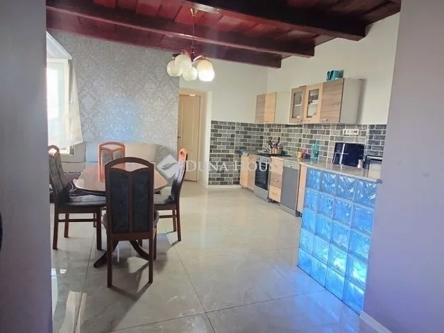 Eladó ház Monor 102 nm