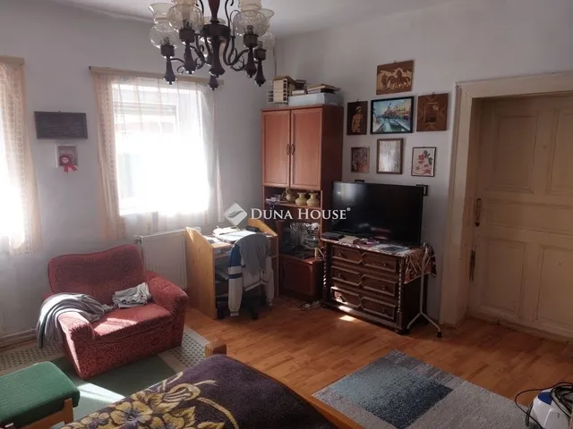 Eladó ház Pécel 80 nm