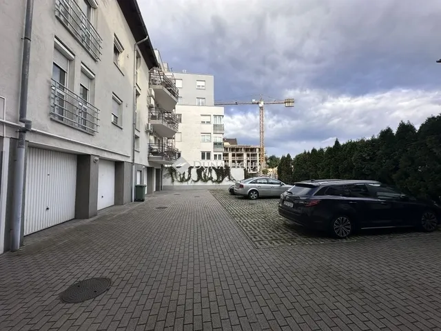 Eladó lakás Budapest XIV. kerület, Herminamező 38 nm