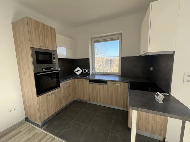 Eladó ház Nagytarcsa 90 nm