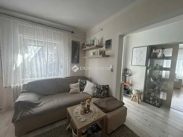 Eladó ház Vecsés 80 nm