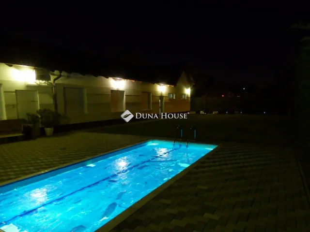 Eladó ház Budapest XVIII. kerület 156 nm