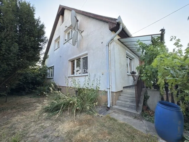 Eladó ház Kistarcsa 150 nm