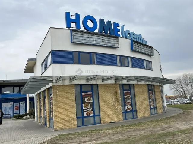 Eladó kereskedelmi és ipari ingatlan Budapest XVII. kerület 87 nm