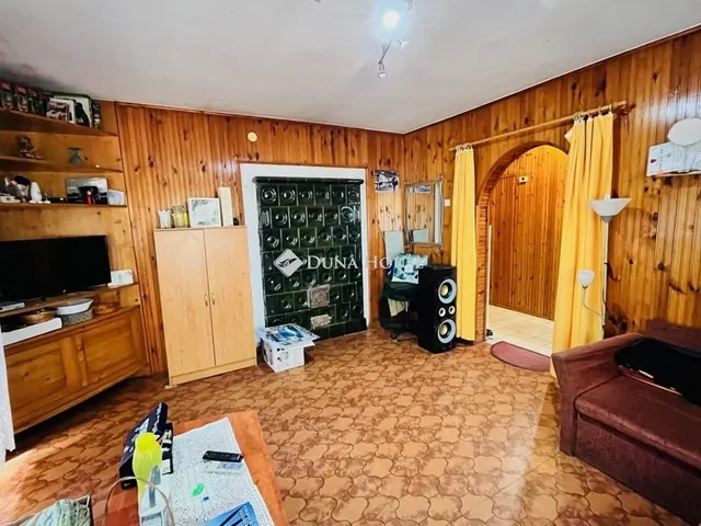 Eladó ház Dány 86 nm